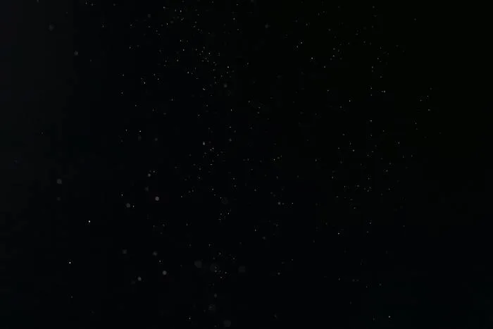 hinh-nen-den-1